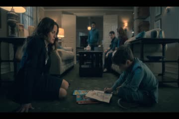 The Haunting of Hill House 2018 S01 ALL EP Hindi thumb